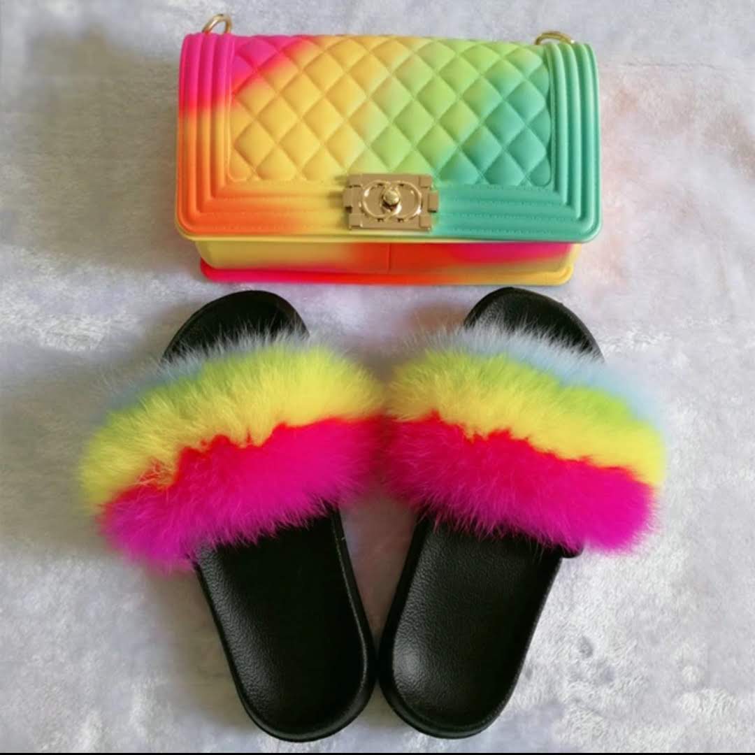 Women Purse With Matching Fox Fur Slides Set.