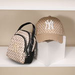 Load image into Gallery viewer, WHOLESALE MATCHING HANDBAG WITH HAT
