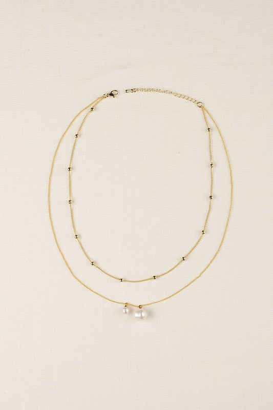 Pearl pendant necklace