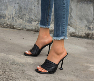 FASHION HIGH HEELS SANDALS