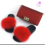 Load image into Gallery viewer, Women Purse With Matching Fox Fur Slides Set.
