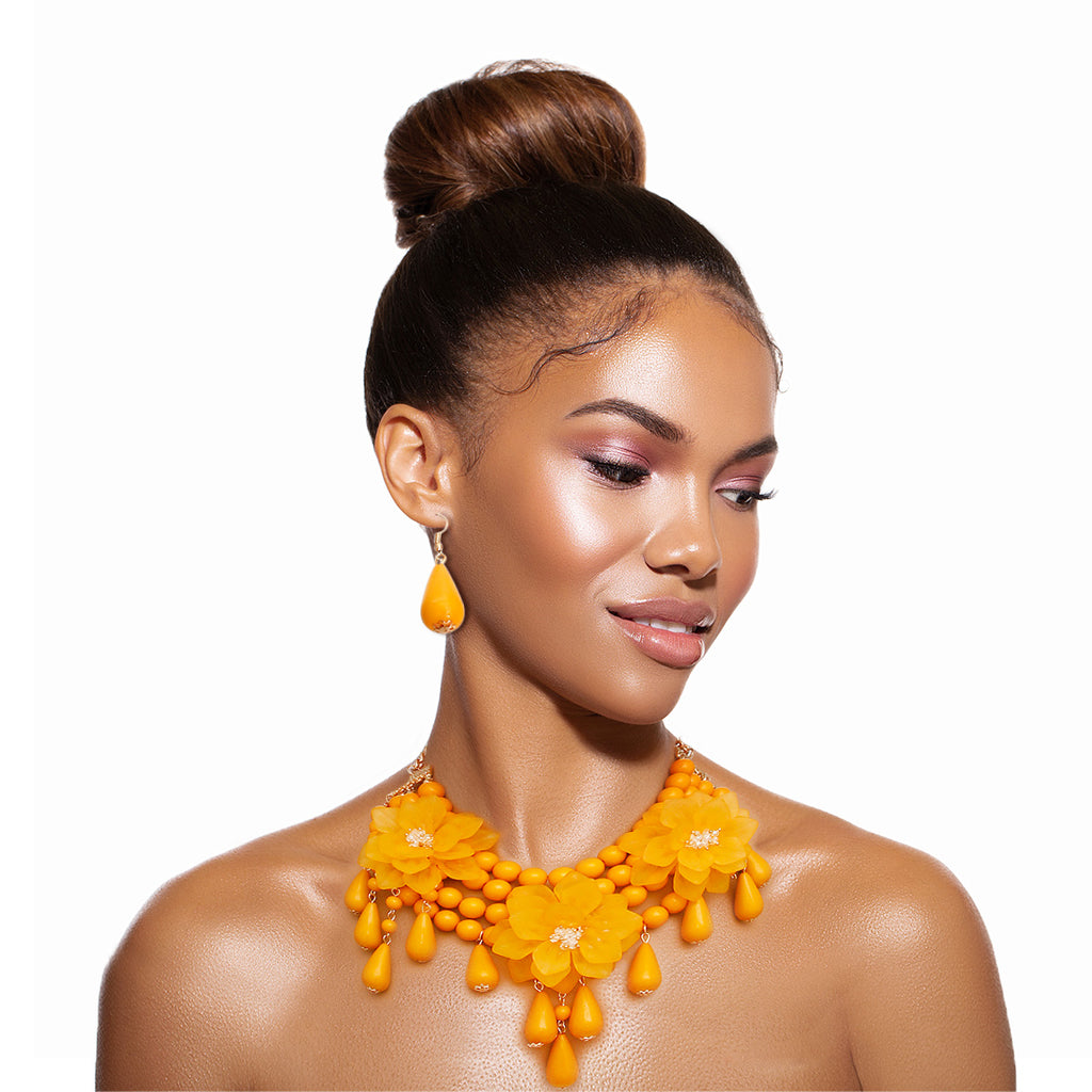 Mustard Pearl Teardrop Flower Set